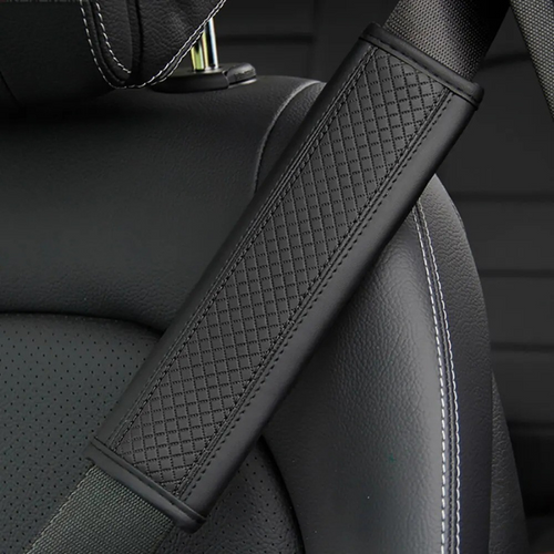 Leren Autogordelbeschermer met Reliëf – Comfort & Elegantie | ErgoBelt™