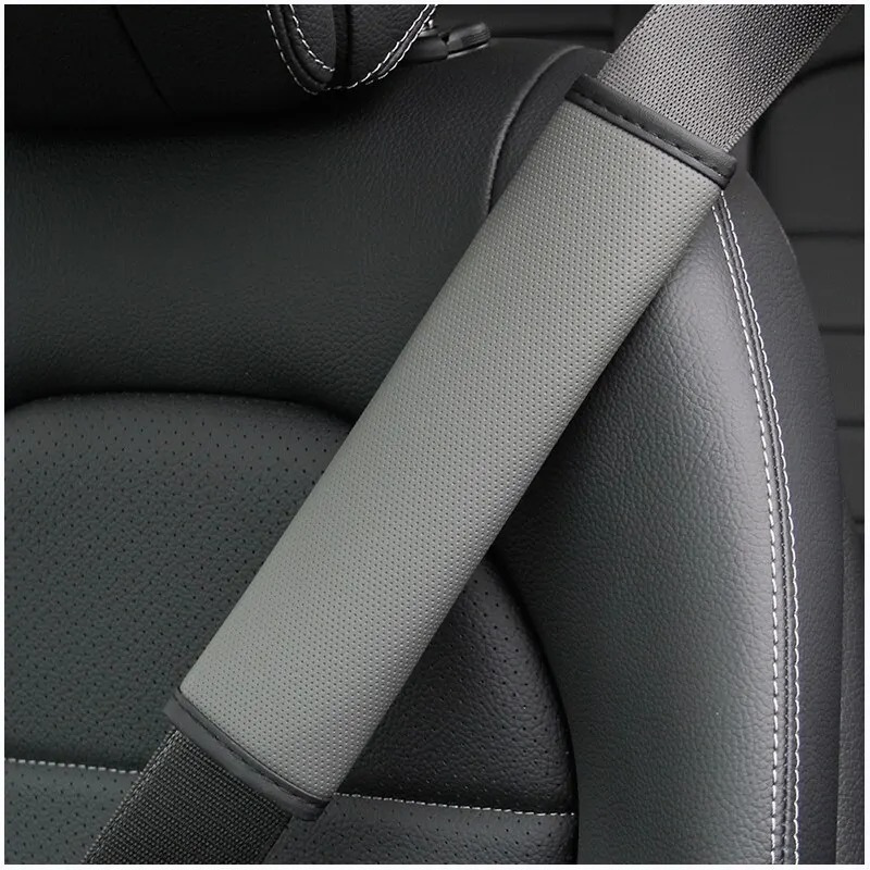 Leren Autogordelbeschermer met Reliëf – Comfort & Elegantie | ErgoBelt™